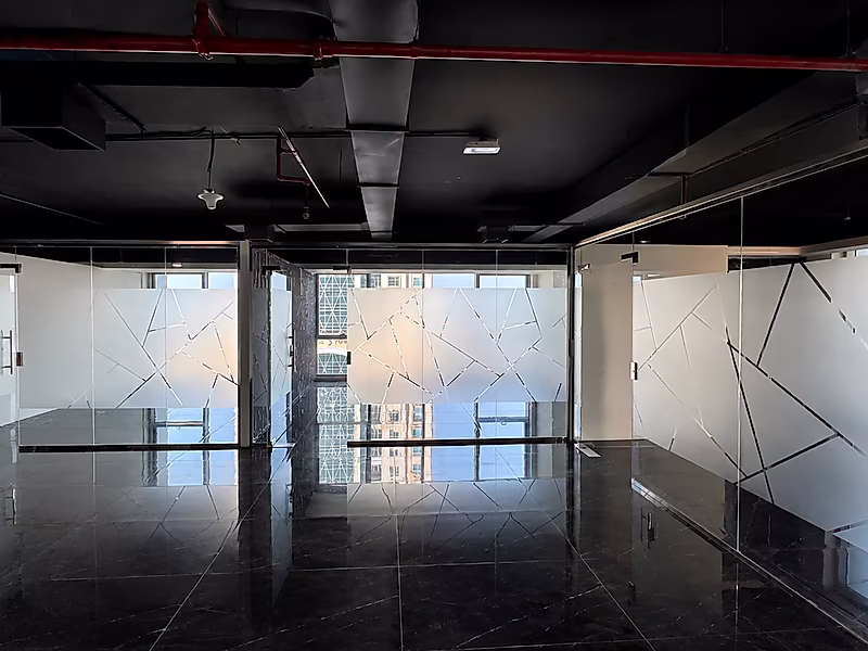 Elegant office with Sea View | 186 SQM | Lusail Marina - Photo 2
