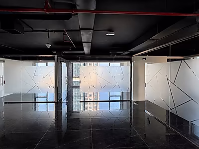Elegant office with Sea View | 186 SQM | Lusail Marina