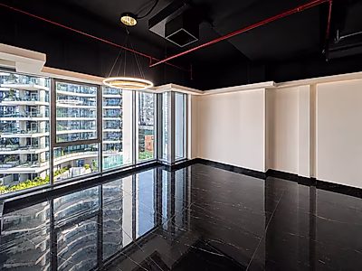Elegant office with Sea View | 186 SQM | Lusail Marina