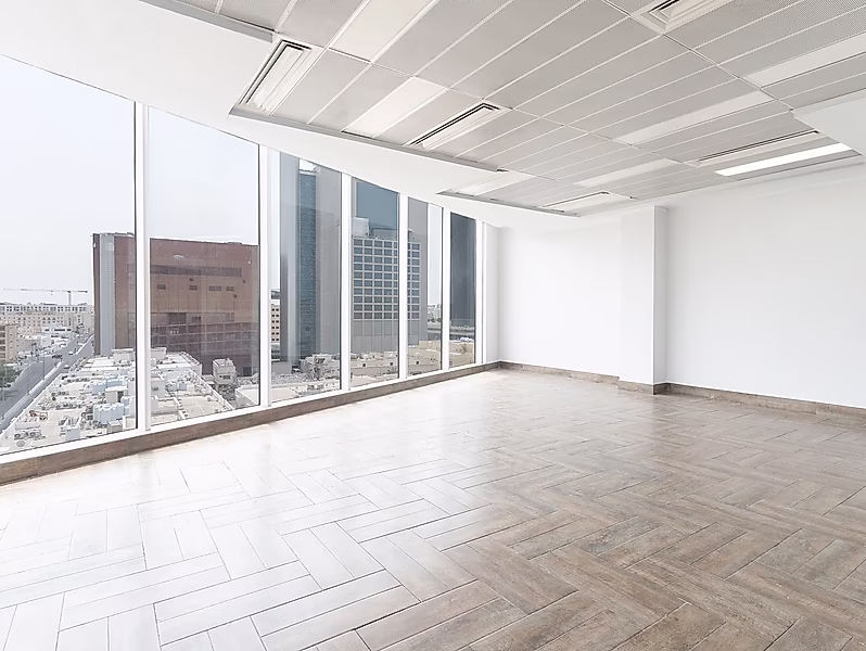 HOT DEAL | ONE MONTH FREE | SPACIOUS OFFICE - Photo 2