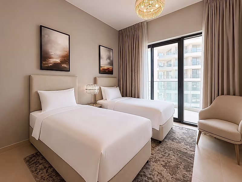 Brand-New 2-Bedroom Sea View Apartment for Sale in Lusail Waterfront - Photo 7