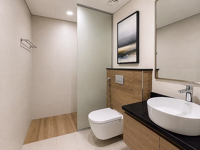 Brand-New 2-Bedroom Sea View Apartment for Sale in Lusail Waterfront - Photo 8