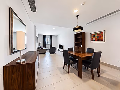 SPACIOUS 1BR OFFICE WITH BEACH ACCESS