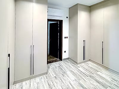 MODERN 5 BEDROOMS STANDALONE VILLA