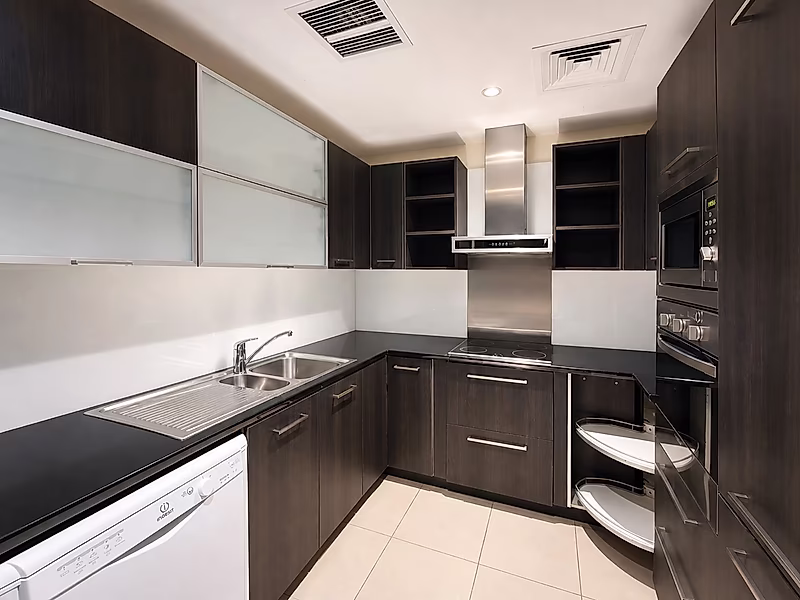 HIGH RETURN TENANTED 1BR INVESTMENT UNIT - Photo 4
