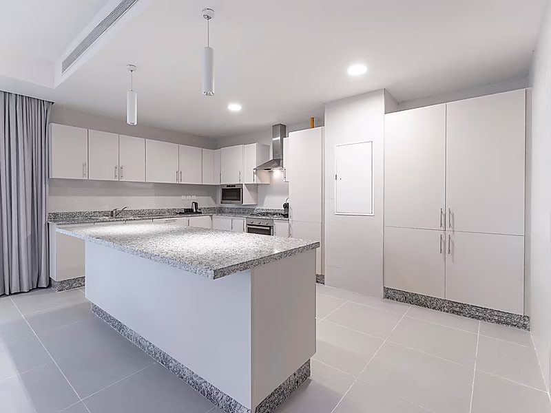Resale | Modern Living | Exclusive Amenities Await - Photo 8