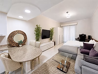 FULLY FURNISHED STUDIO WITH BEACH ACCESS