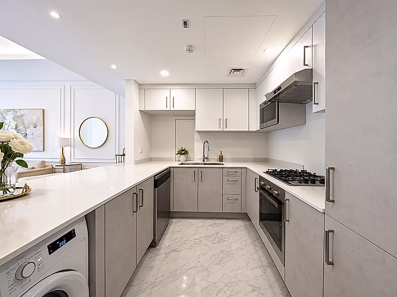 2BR MARINA VIEW | 6-YEAR FLEXIBLE PAYMENT PLAN - Photo 2