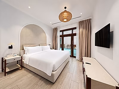 ALL-IN SERVICED 2-BEDROOM APARTMENT