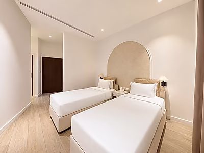 ALL-IN SERVICED 2-BEDROOM APARTMENT