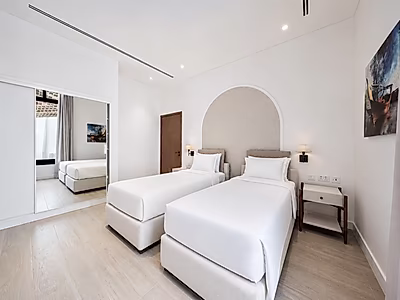 FULLY SERVICED 3BR LUXURY RESIDENCE FOR RENT