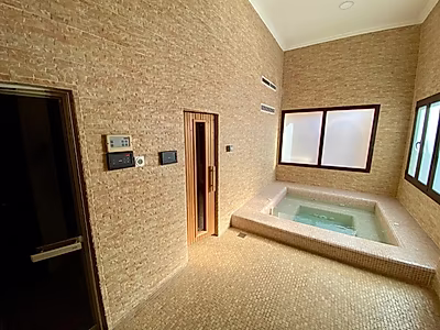 Spacious 4-Bedroom + Maid Villa in Al Hilal