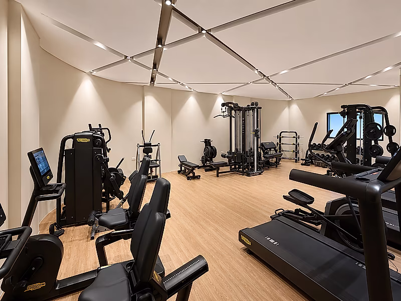 Luxury Fully Furnished 1-Bedroom Apartment in Fox Hills - Photo 8