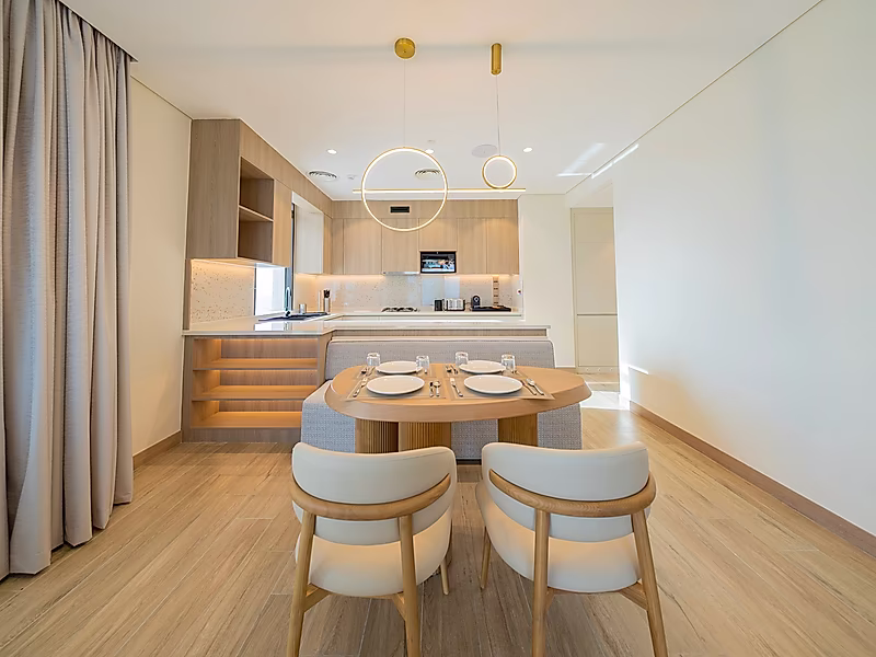 Beachfront Ready to Move In | 1 Bedroom Apartment | 6-Year Payment Plan - Photo 5