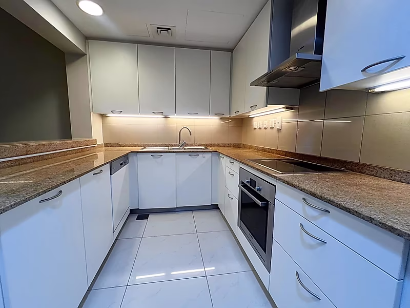 Elegant Fully Furnished 1BR | Beach Access | Pool & Gym - Photo 4