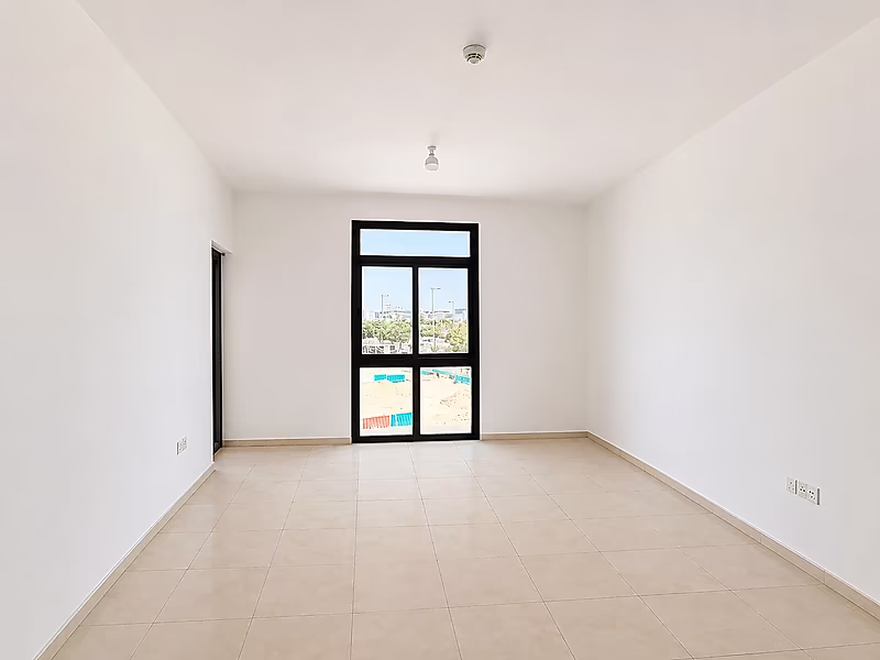 Bright 1-Bedroom Apartment | Fox Hills - Photo 4