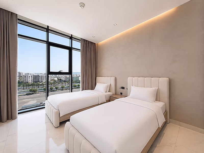 BILLS IN! LUXURY STYLED 2-BEDROOM IN LUSAIL - Photo 4