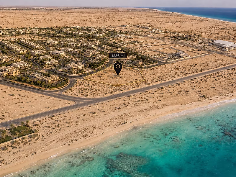 أرض سكنية للبيع | الإسكان الشمالي، إيجارية - لوسيل - Photo 1