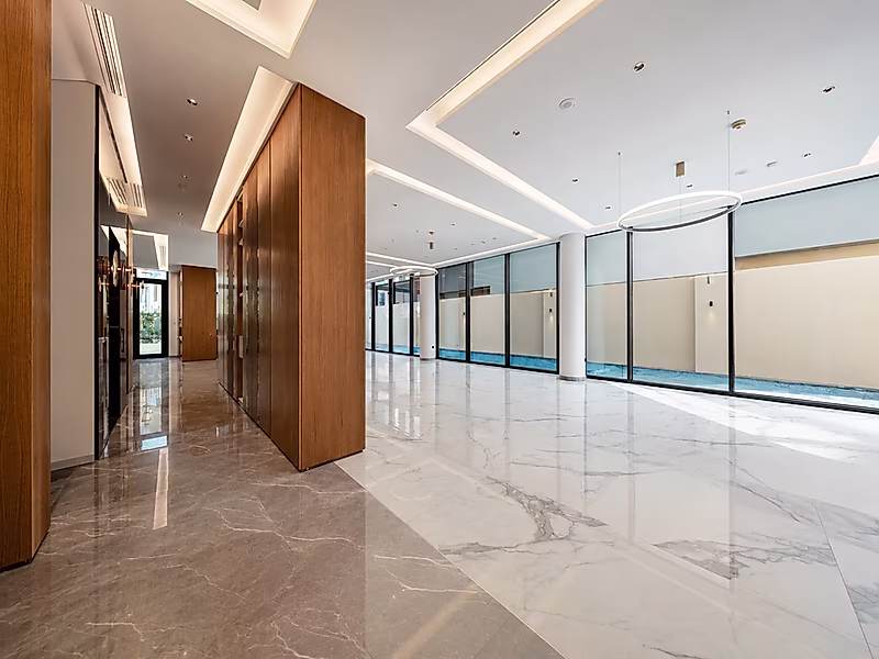 BRAND NEW | 6+MAID/DRIVER | COMPOUND VILLA | PEARL - Photo 1