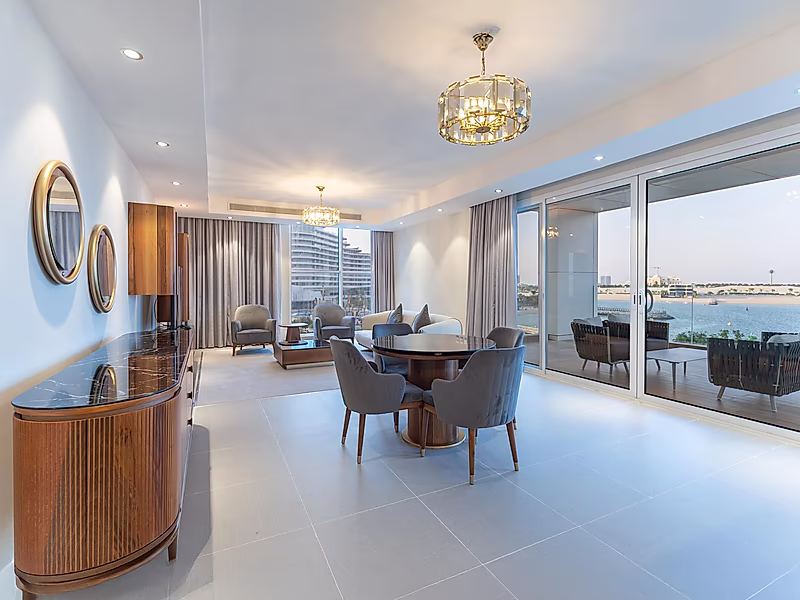 Exclusive 1BR Apartment | Urban Elegance - Photo 10