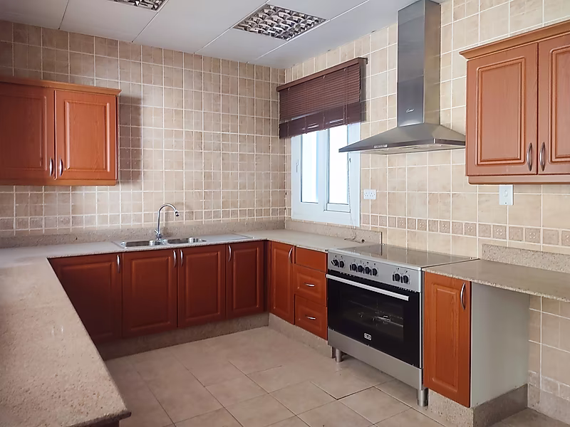 SPACIOUS 3BR + MAID VILLA WITH GREAT FACILITIES | AIN KHALED - Photo 18