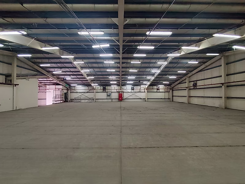 1,667 SQM FOOD STORAGE FOR RENT II ABA SALEEL II 3 CHILLERS II PRIME LOCATION - Photo 21