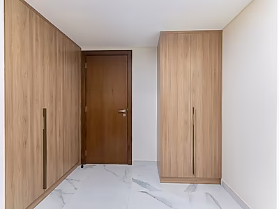 READY FOR OCCUPANCY 2 BEDROOMS SEA & CITY VIEW