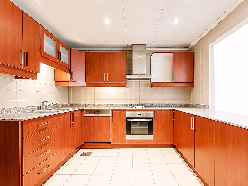 BEST VALUE SEA VIEW 2BR IN PORTO ARABIA - Photo 5