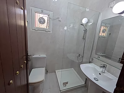3BRS + MAID COMPOUND VILLA IN  WESTBAY LAGOON