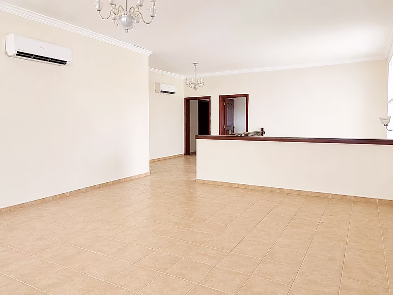 MODERN 3BR + MAID COMPOUND VILLA AIN KHALED - Photo 10