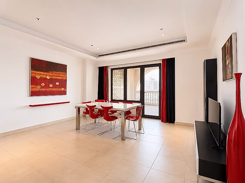 FURNISHED 1BR SEA VIEW & BALCONY | PEARL - Photo 6