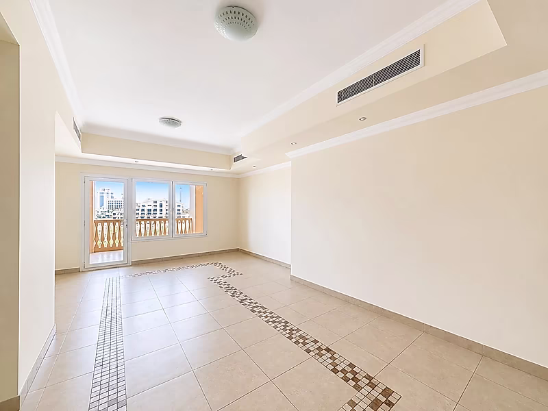 NICE 1-BEDROOM SF IN PORTO |HUGE BALCONLY - Photo 2