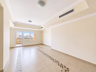 NICE 1-BEDROOM SF IN PORTO |HUGE BALCONLY