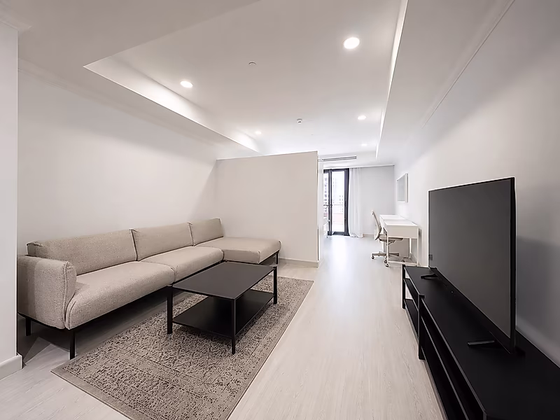 PREMIUM STUDIO WITH BILLS INCLUDED READY TO MOVE - Photo 2