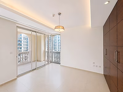 BILLS INCLUDED 1 BEDROOM IN VIVA BAHRIYA BEACH ACCESS READY