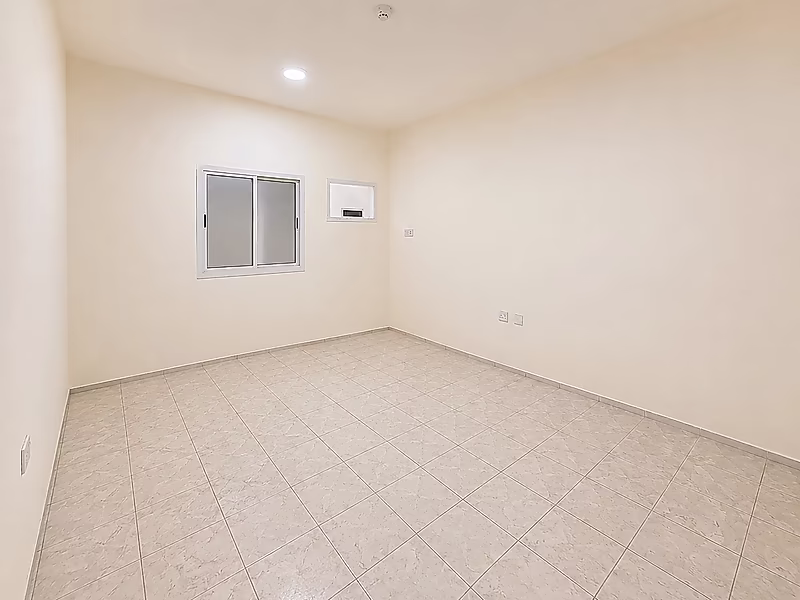 27,000 ريال قطري شاملة الفواتير، حمام ملحق بكل طابق - Photo 4