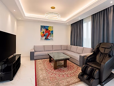 SPACIOUS 6BR+M&DRIVER | COMPOUND VILLA | PEARL