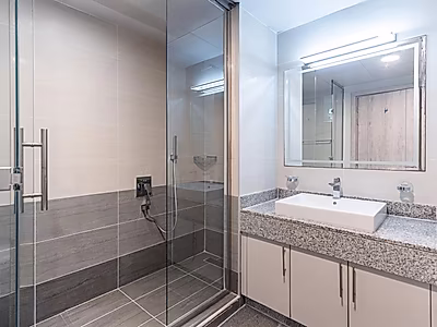 Exclusive 1BR Apartment | Urban Elegance