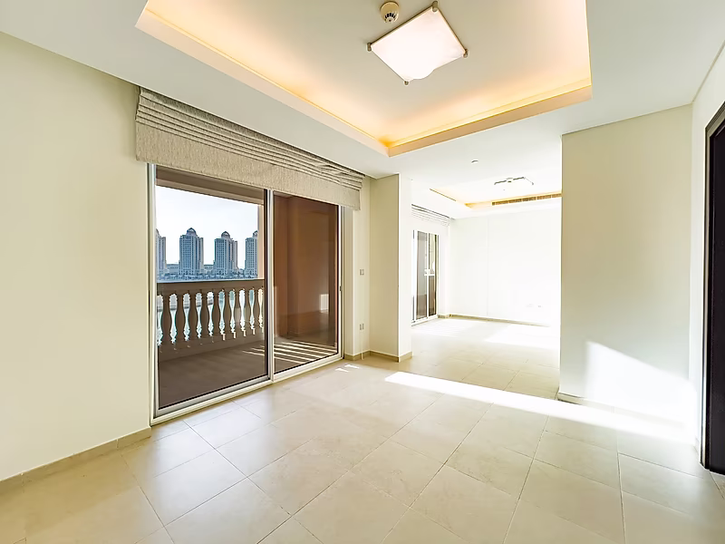 SF 1 BEDROOM WITH BILLS INCLUDED | SEA VIEW - Photo 2