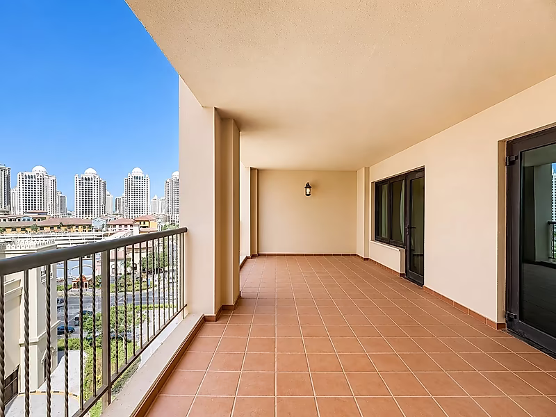 MONTH FREE! HUGE 1-BEDROOM FOR RENT | PORTO - Photo 1