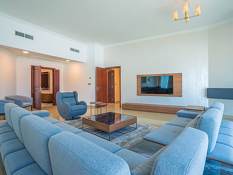 EXQUISITE FURNISHED 3 BEDROOMS | ALL BILLS INCLUDED - Photo 8