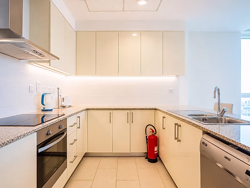 STYLISH 1BR APARTMENT WITH SEA VIEW BILLS INCLUDED - Photo 3