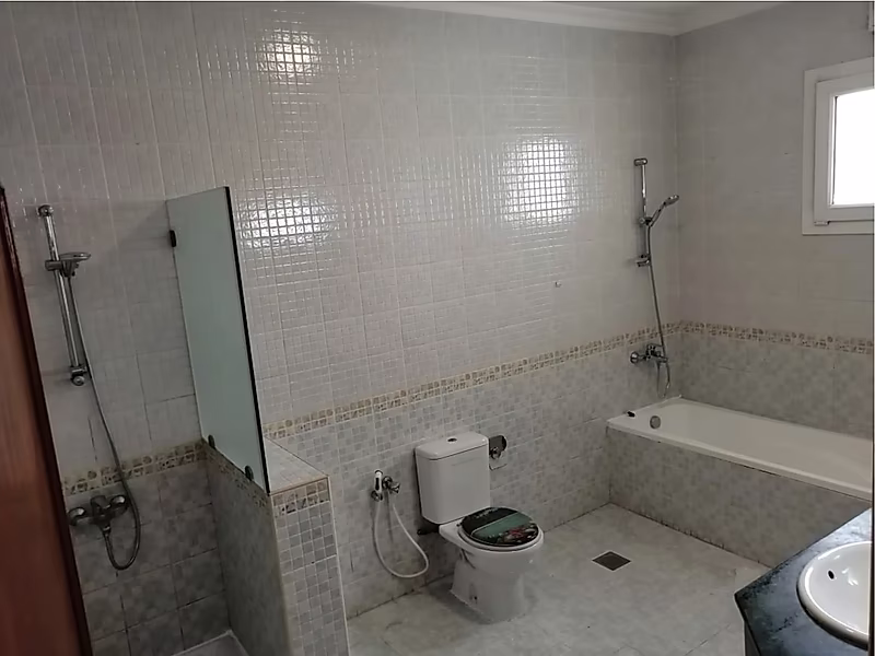 Semi Furnished 3BR Compound Villa - Photo 6