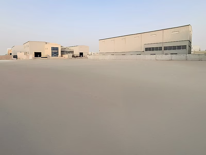 أرض مميزة للبيع في بركة العوامر – مثالية للاستثمار أو التطوير - Photo 5