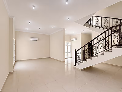 6BR Staff Accommodation 7 Villa for rent Umm Salal