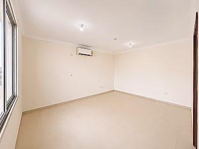 6BR Staff Accommodation 7 Villa for rent Umm Salal