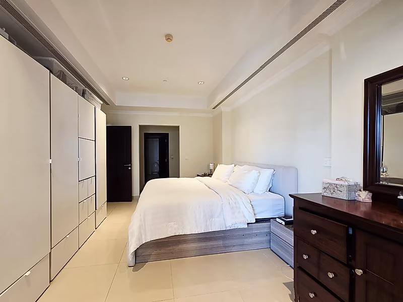 Spacious 1 BHK for Sale | Premium Tower, Porto | Private Balcony - Photo 5
