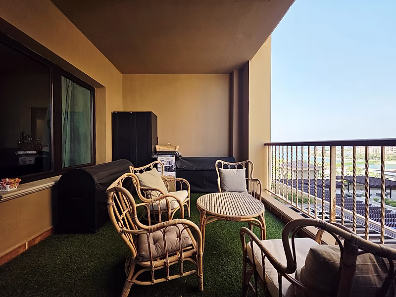 Spacious 1 BHK for Sale | Premium Tower, Porto | Private Balcony - Photo 6