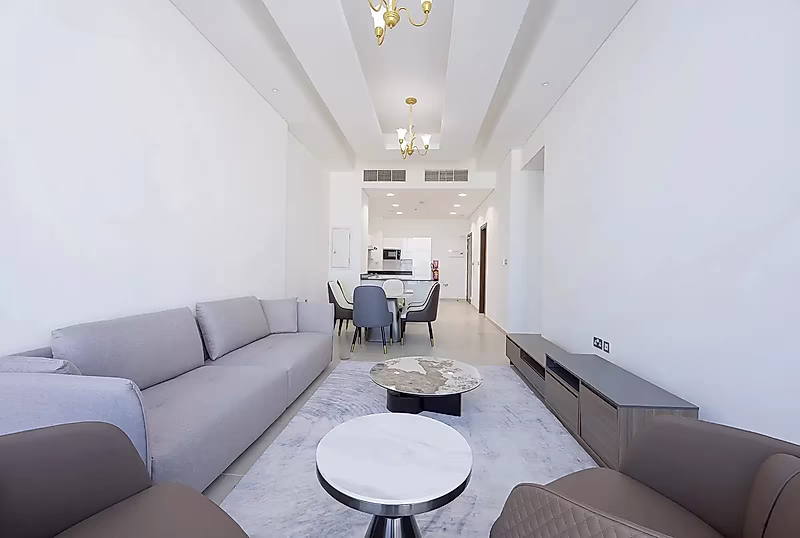 SPACIOUS 2BR WITH BALCONY | LUSAIL MARINA - Photo 2