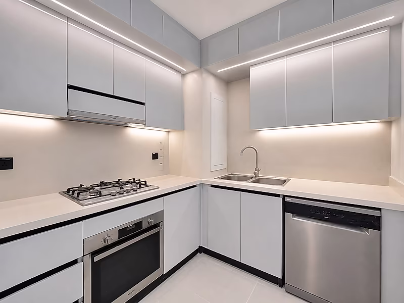 BILLS IN! BRIGHT 2BR + MAID APARTMENT IN LUSAIL - Photo 6